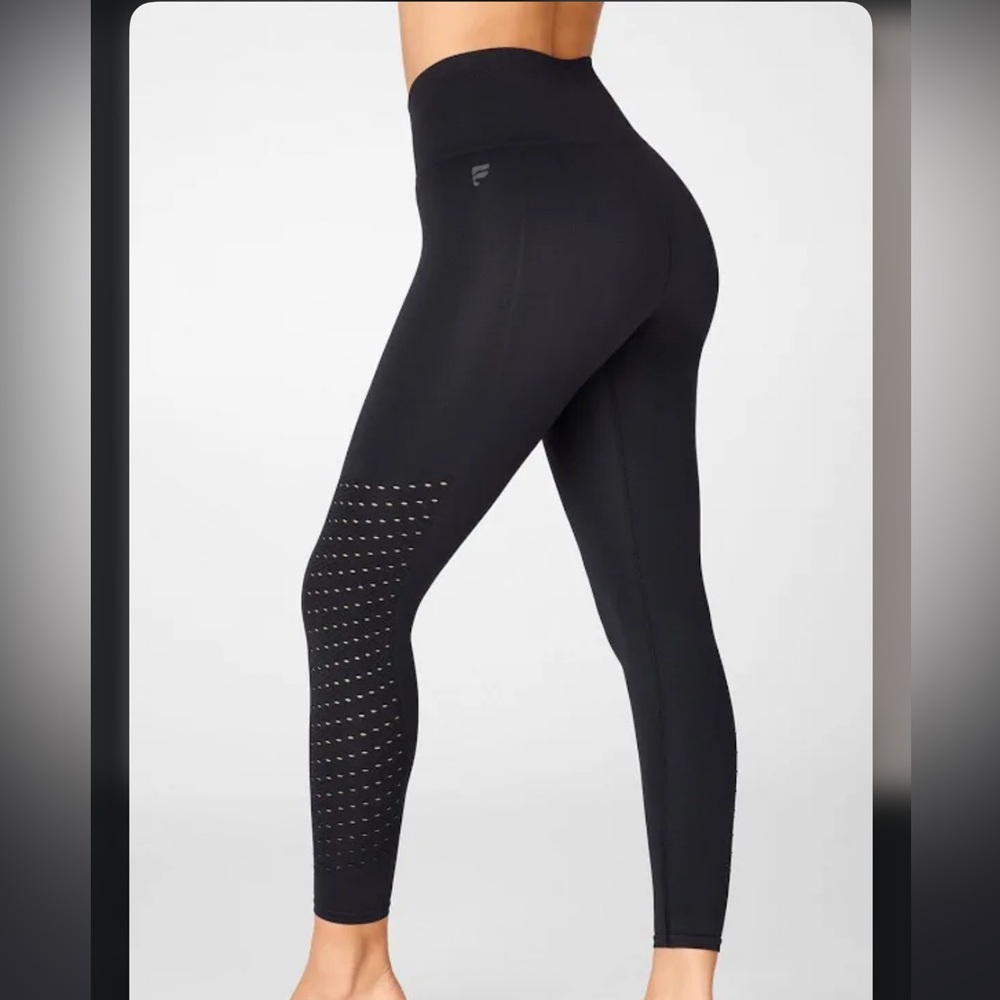 Fabletics SyncPerforated Seamless High-Waisted Leggings Black Size Small